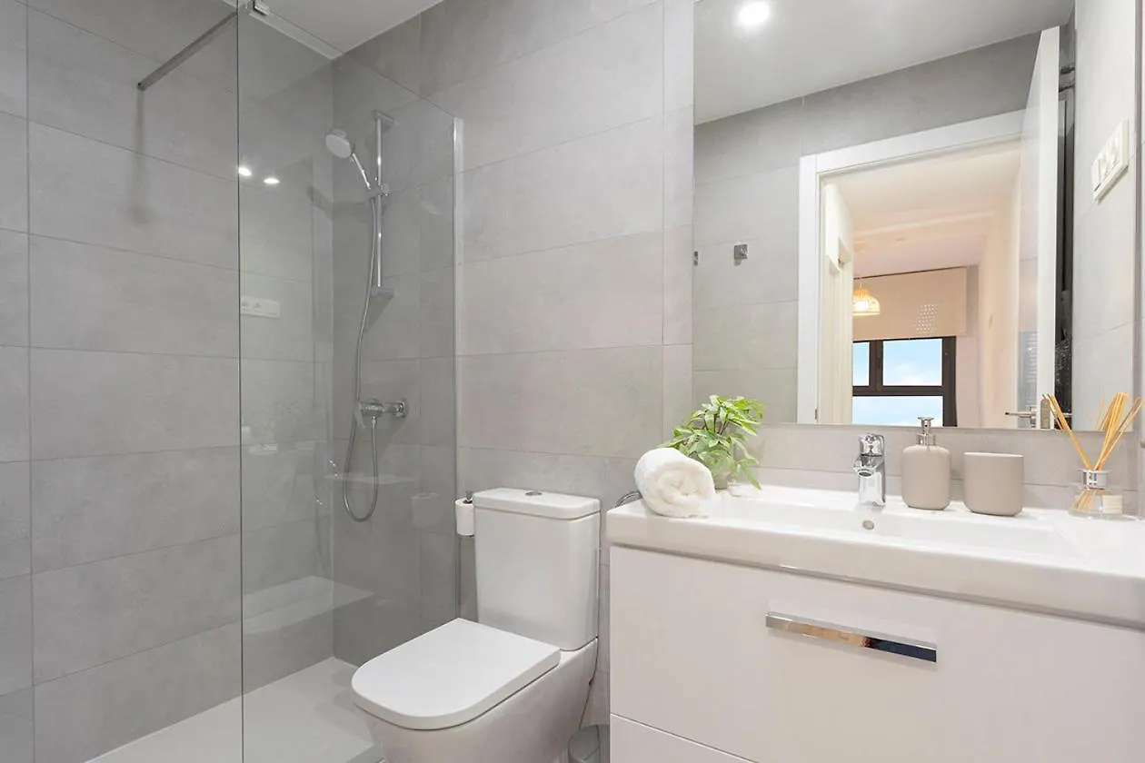 Martiricos Apartment By Rent Me مالقة 0*,