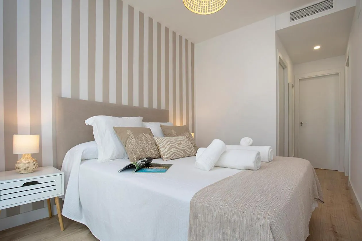 Martiricos Apartment By Rent Me مالقة